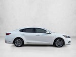 2017 Kia Cadenza Premium