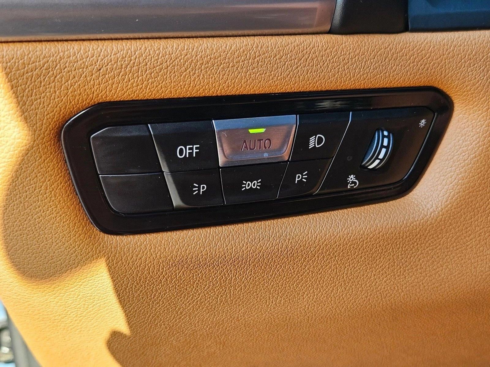 2022 BMW 8 Series 840i