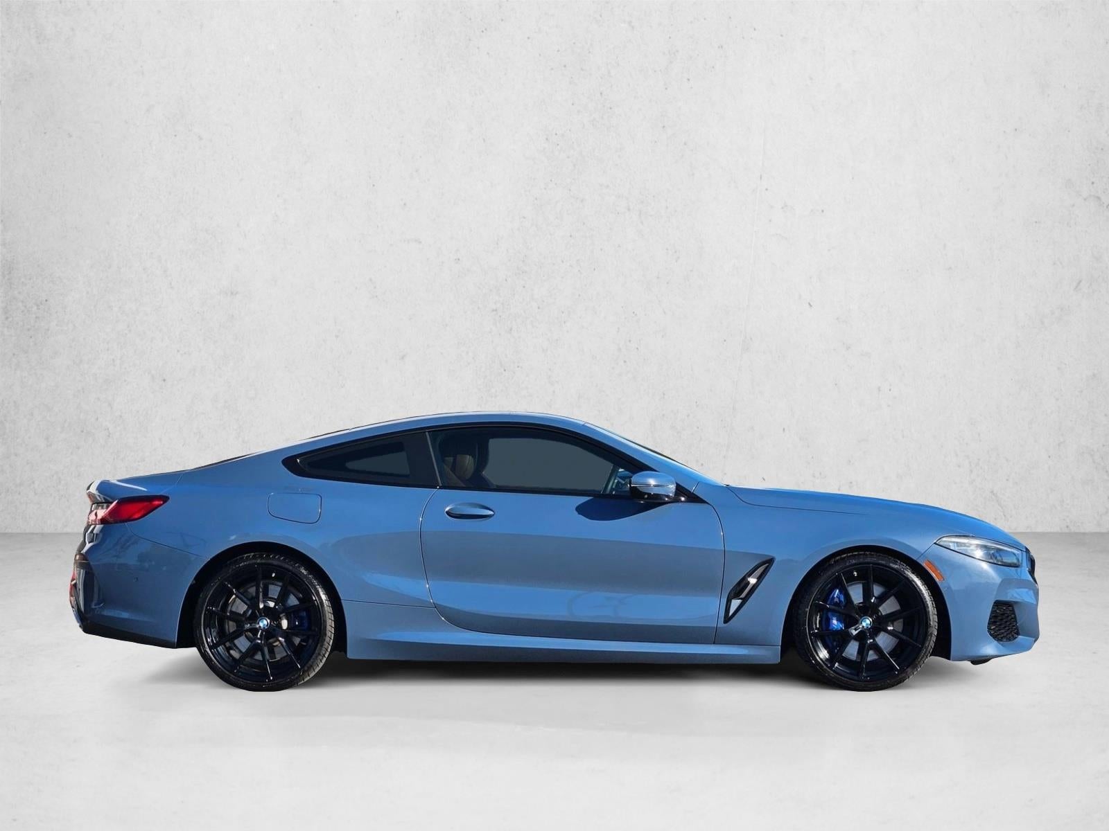 2022 BMW 8 Series 840i