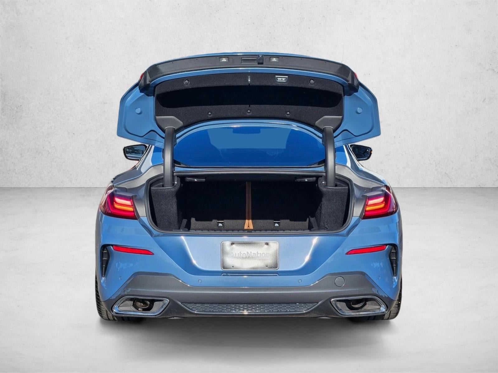 2022 BMW 8 Series 840i