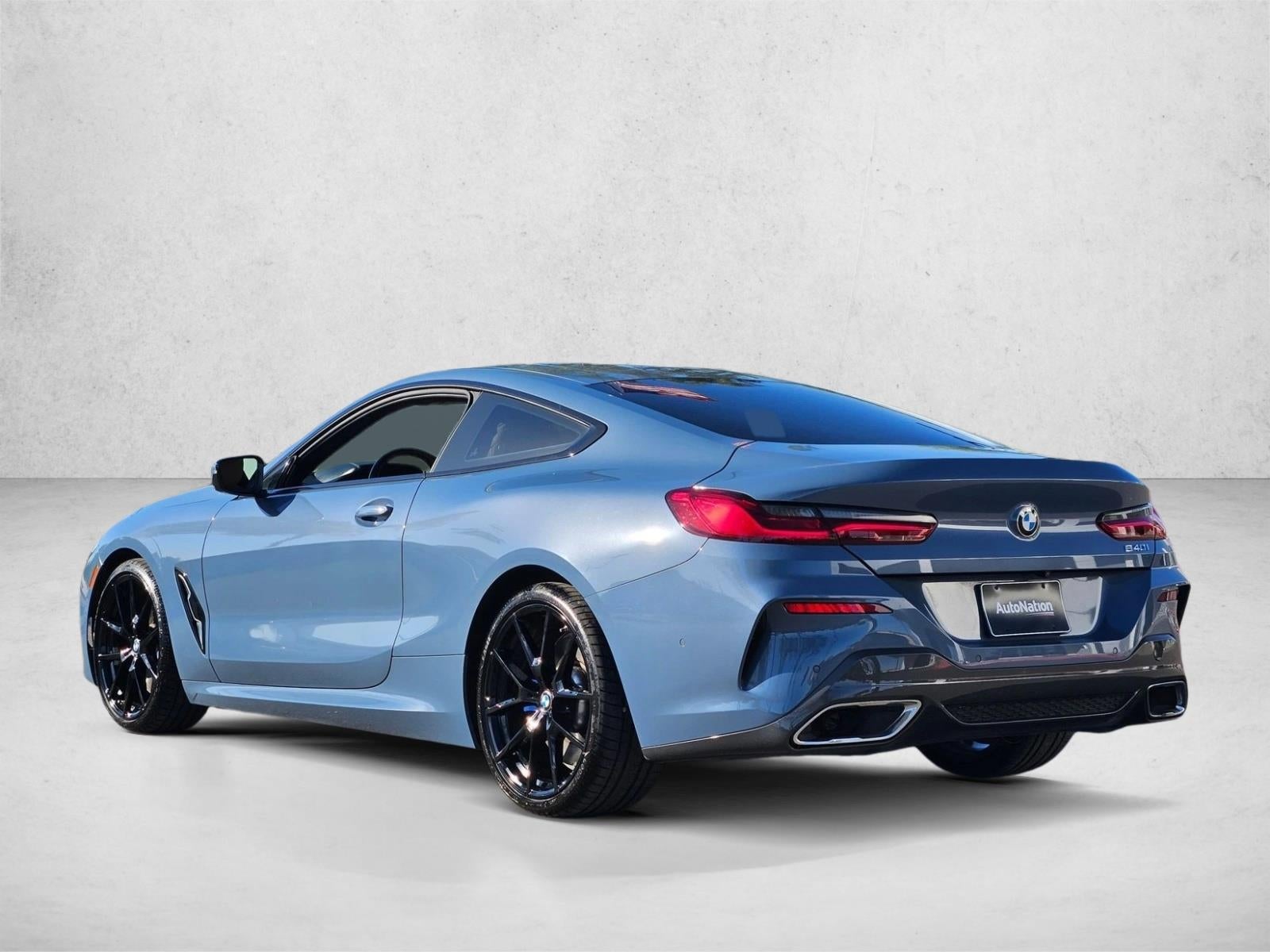 2022 BMW 8 Series 840i