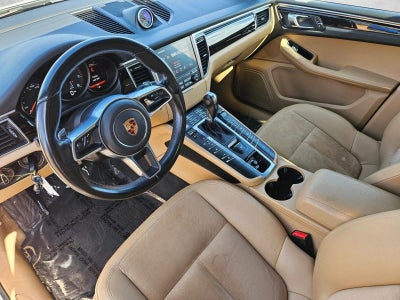 2018 Porsche Macan Base