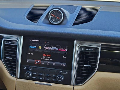 2018 Porsche Macan Base