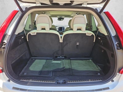 2021 Volvo XC90 T6 Momentum 6 Passenger