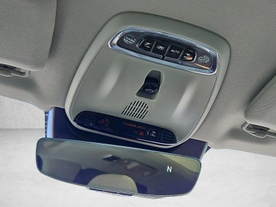 2021 Volvo XC90 T6 Momentum 6 Passenger