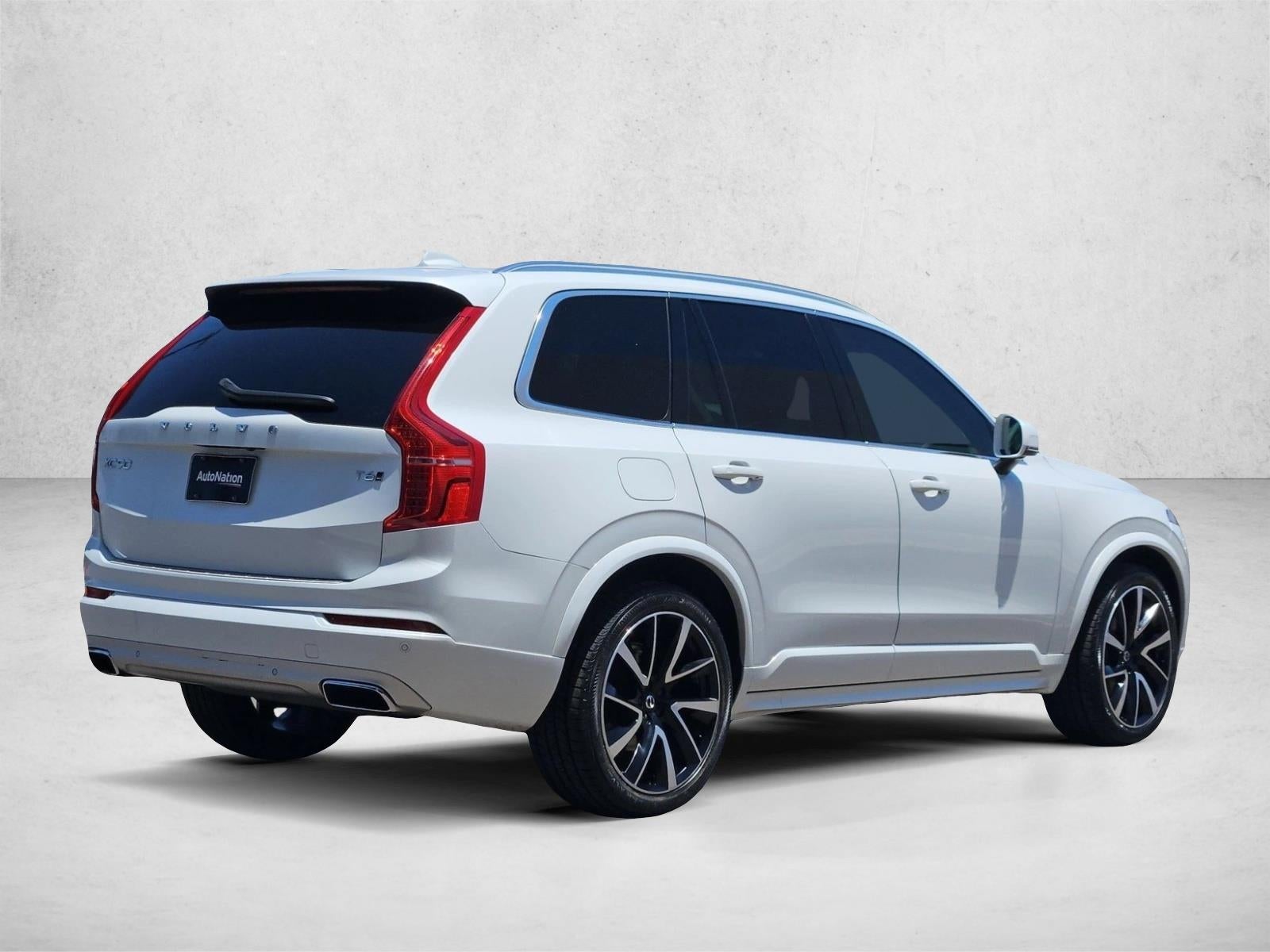 2021 Volvo XC90 T6 Momentum 6 Passenger
