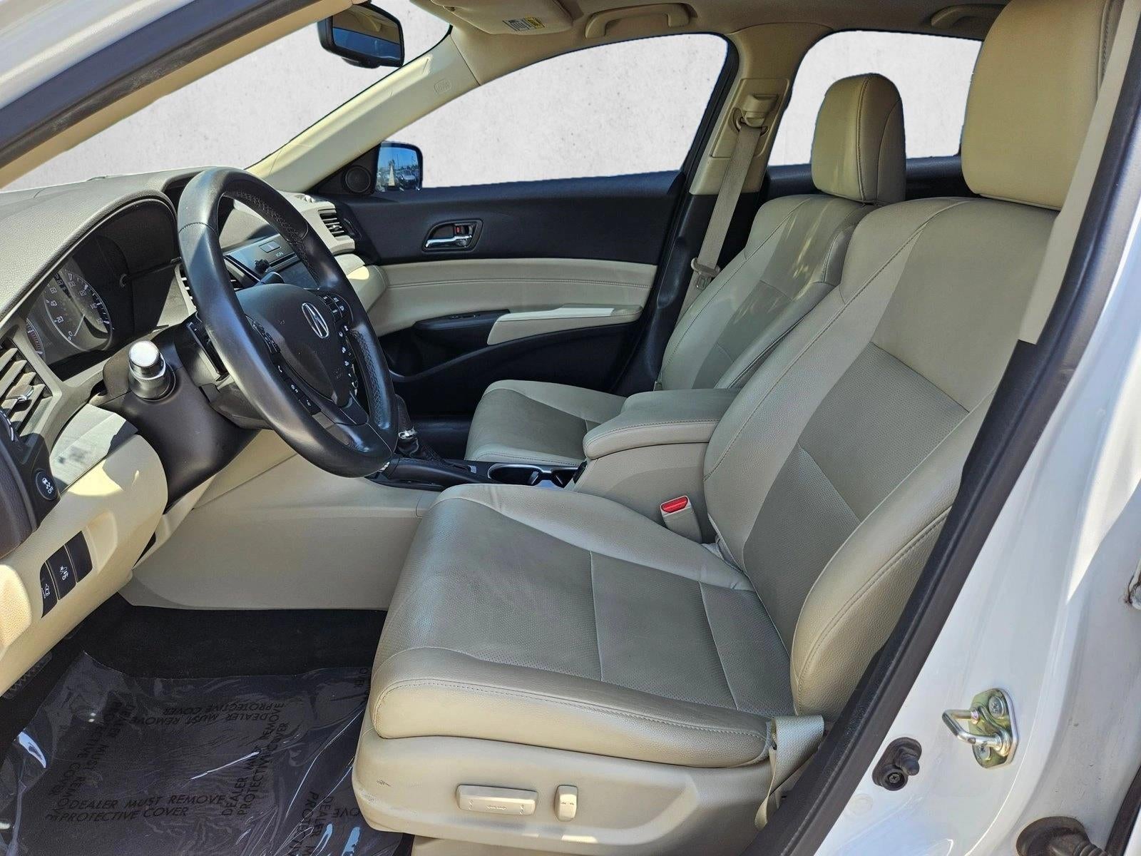 2017 Acura ILX Sedan w/Premium Pkg