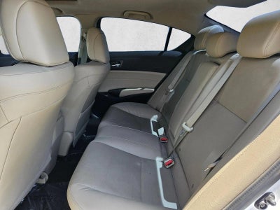 2017 Acura ILX Sedan w/Premium Pkg