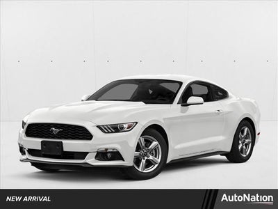 2016 Ford Mustang 2dr Fastback V6