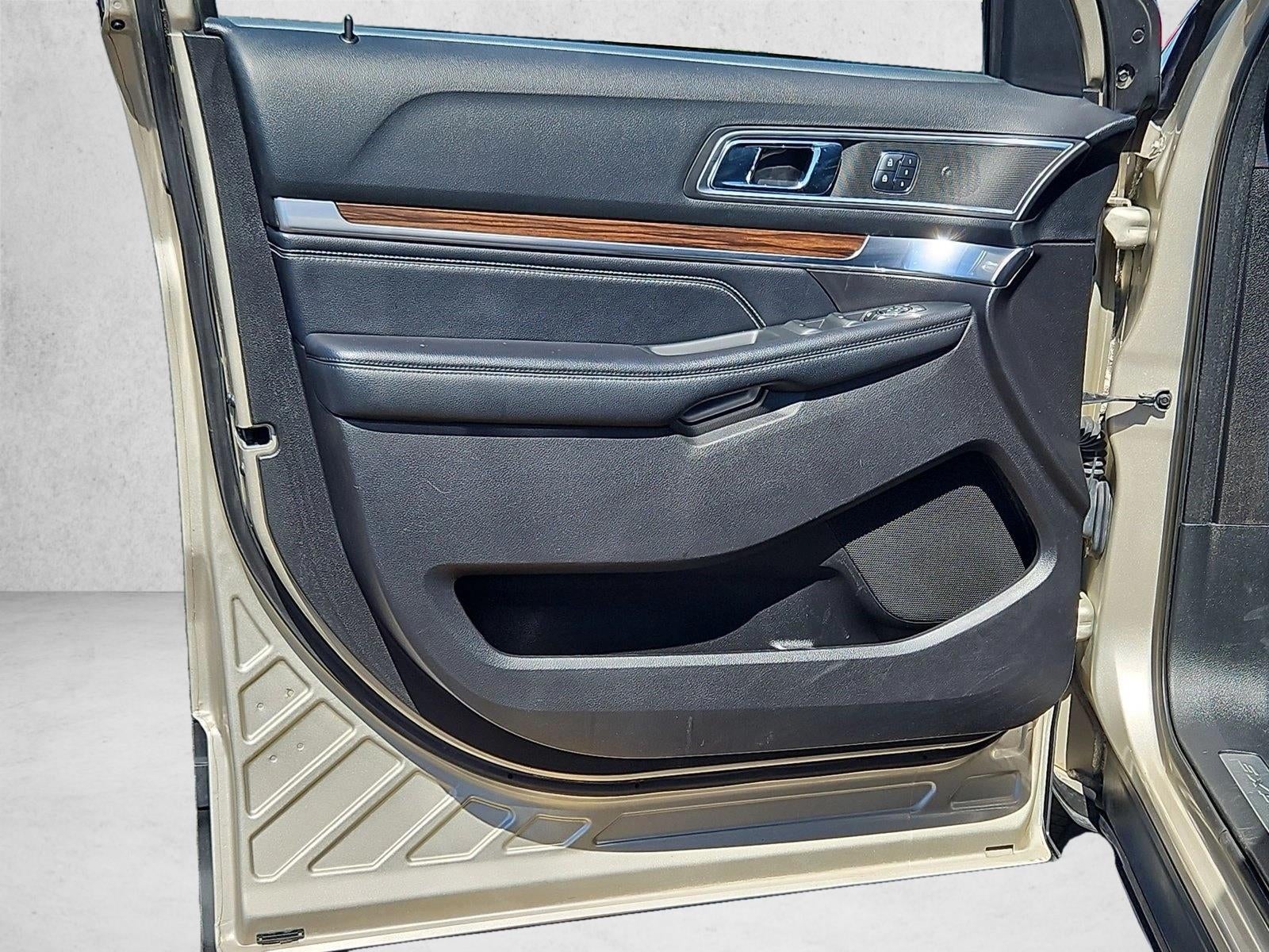 2017 Ford Explorer Limited FWD