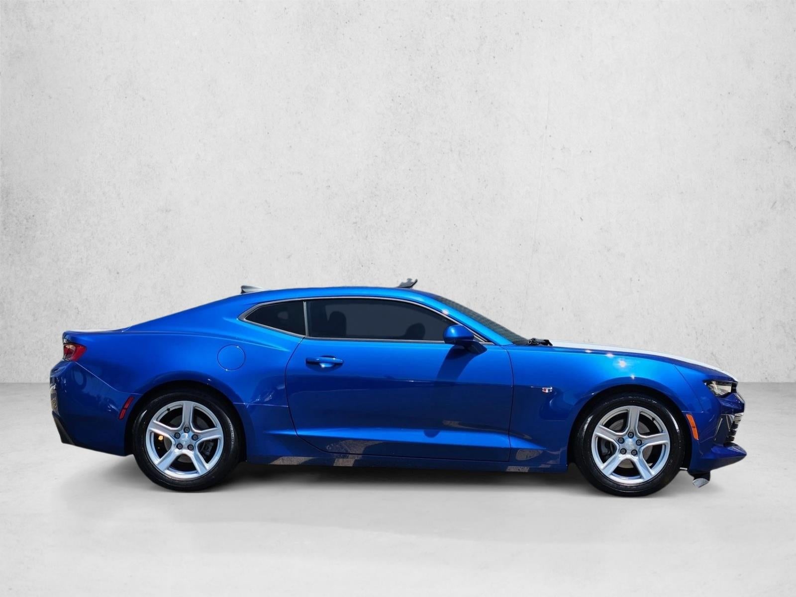 2018 Chevrolet Camaro 2dr Coupe 2LT