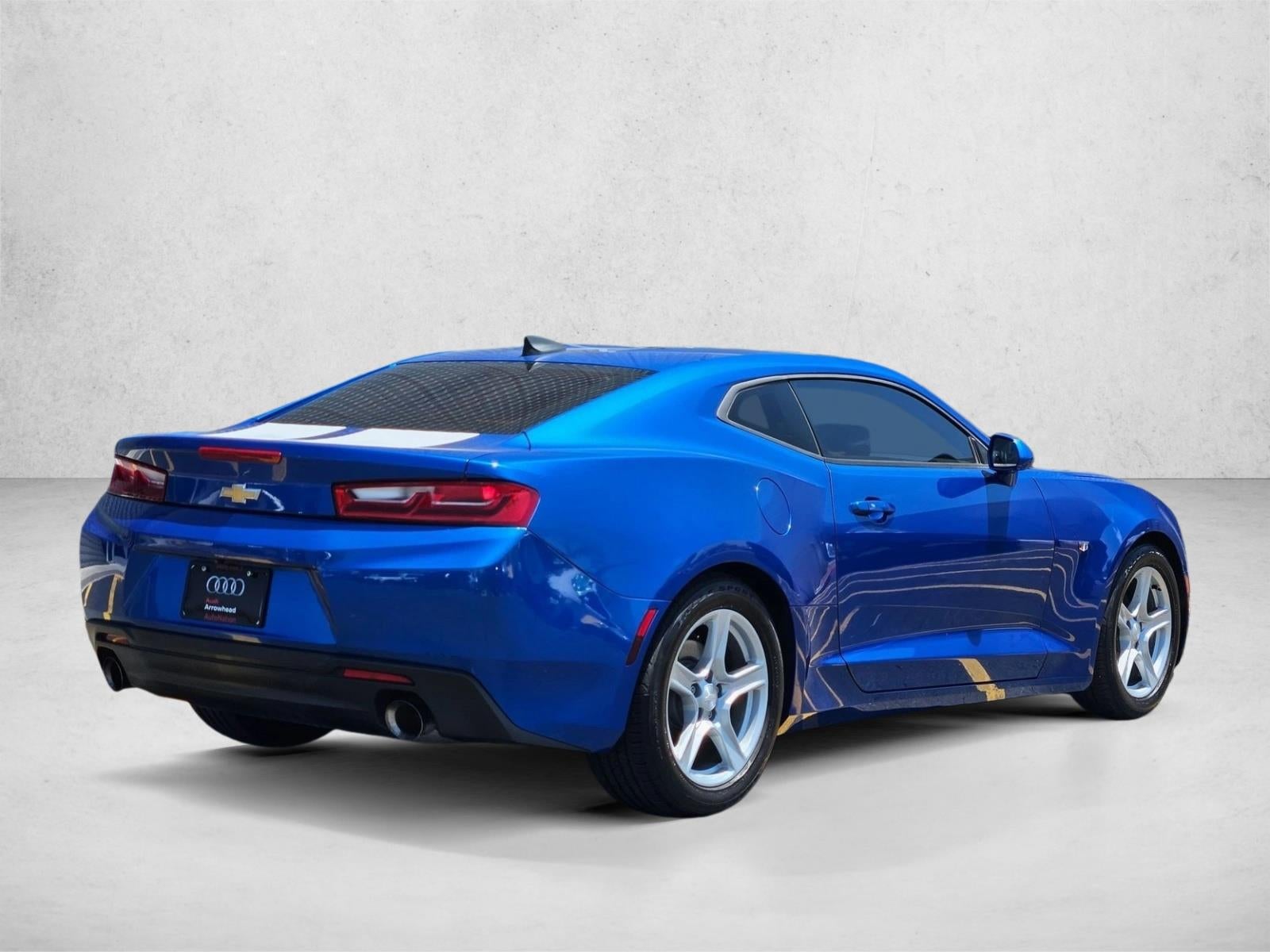 2018 Chevrolet Camaro 2dr Coupe 2LT