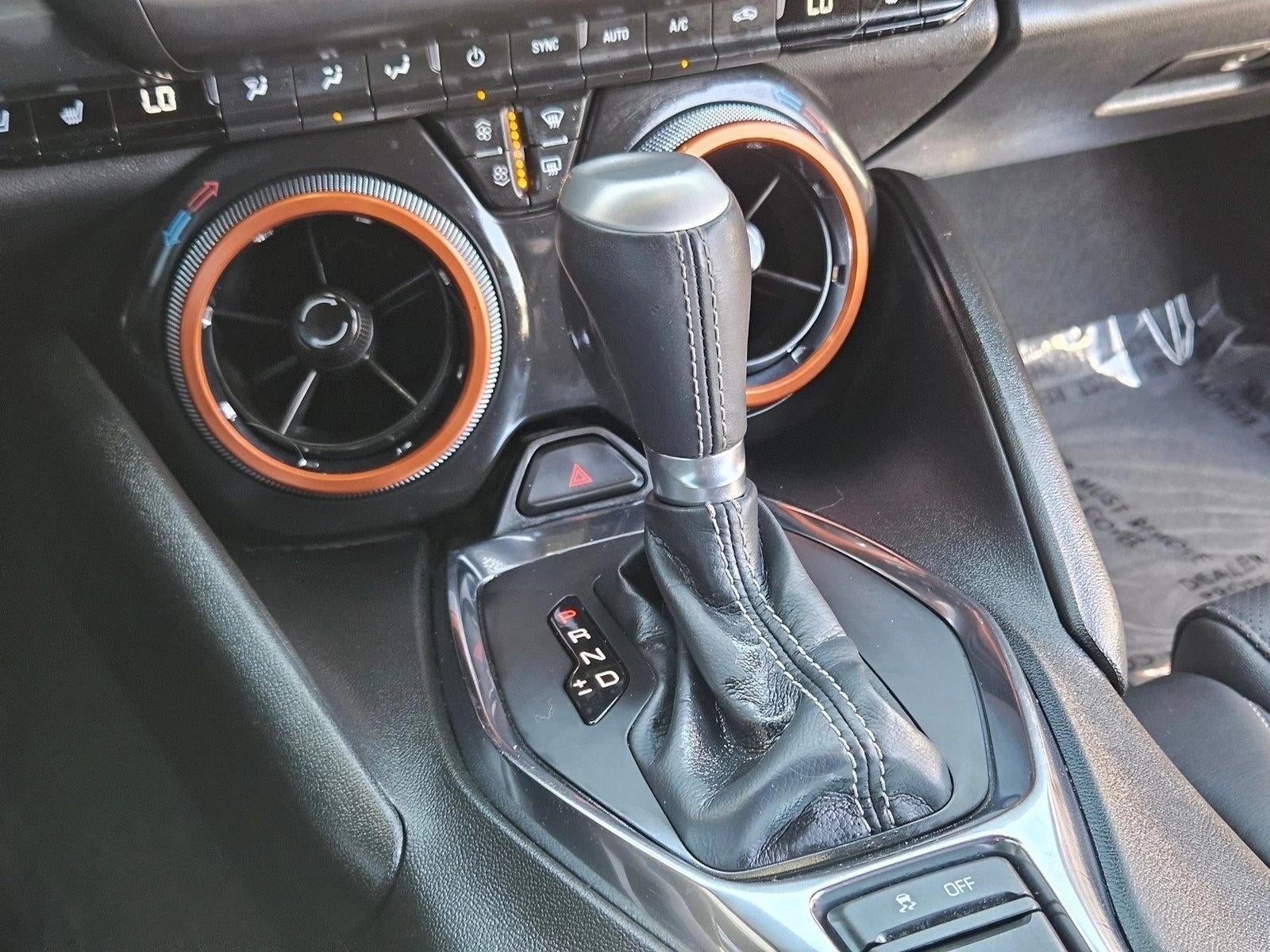 2023 Chevrolet Camaro 2dr Convertible 2LT