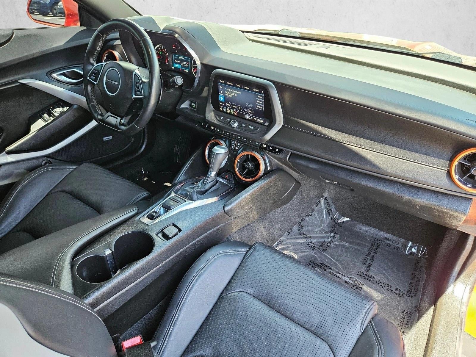2023 Chevrolet Camaro 2dr Convertible 2LT