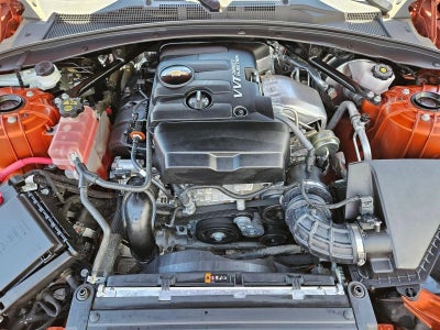 2023 Chevrolet Camaro 2dr Convertible 2LT