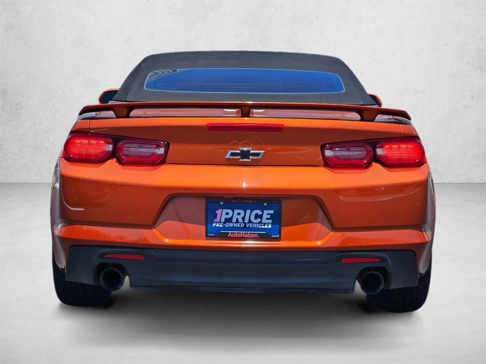 2023 Chevrolet Camaro 2dr Convertible 2LT
