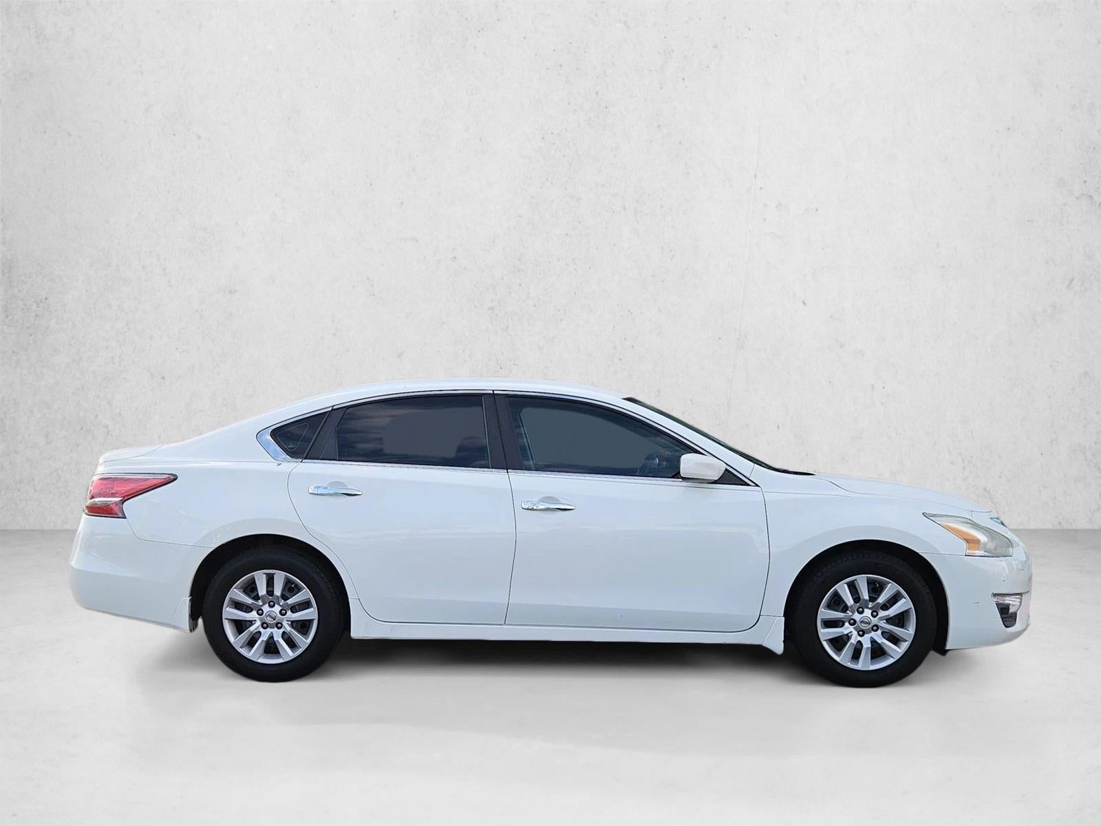 2015 Nissan Altima 4dr Sdn I4 2.5 S
