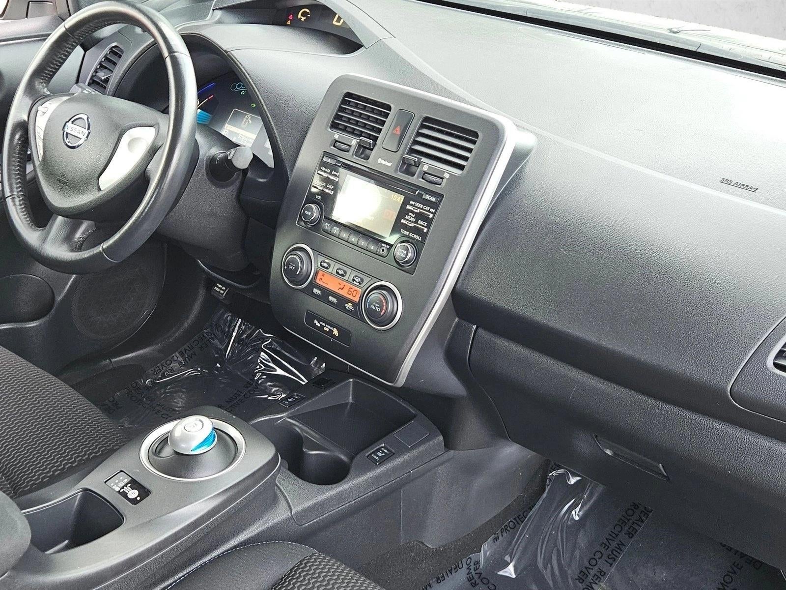 2013 Nissan LEAF 4dr HB S