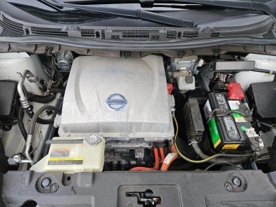 2013 Nissan LEAF 4dr HB S