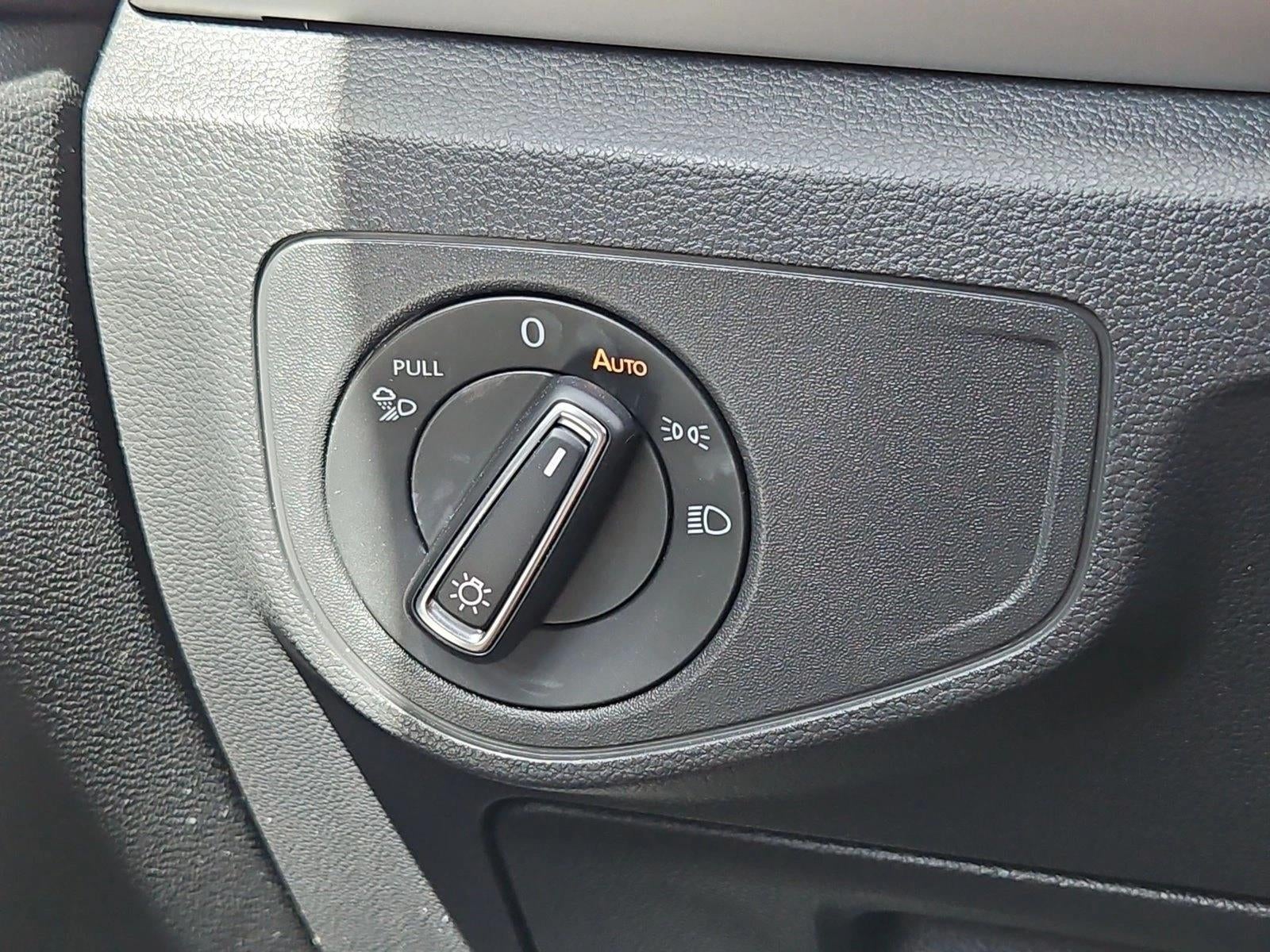 2021 Volkswagen Atlas Cross Sport 3.6L V6 SE w/Technology FWD