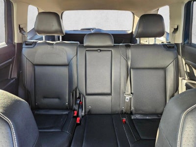 2021 Volkswagen Atlas 3.6L V6 SE w/Technology R-Line FWD *Ltd Avail*