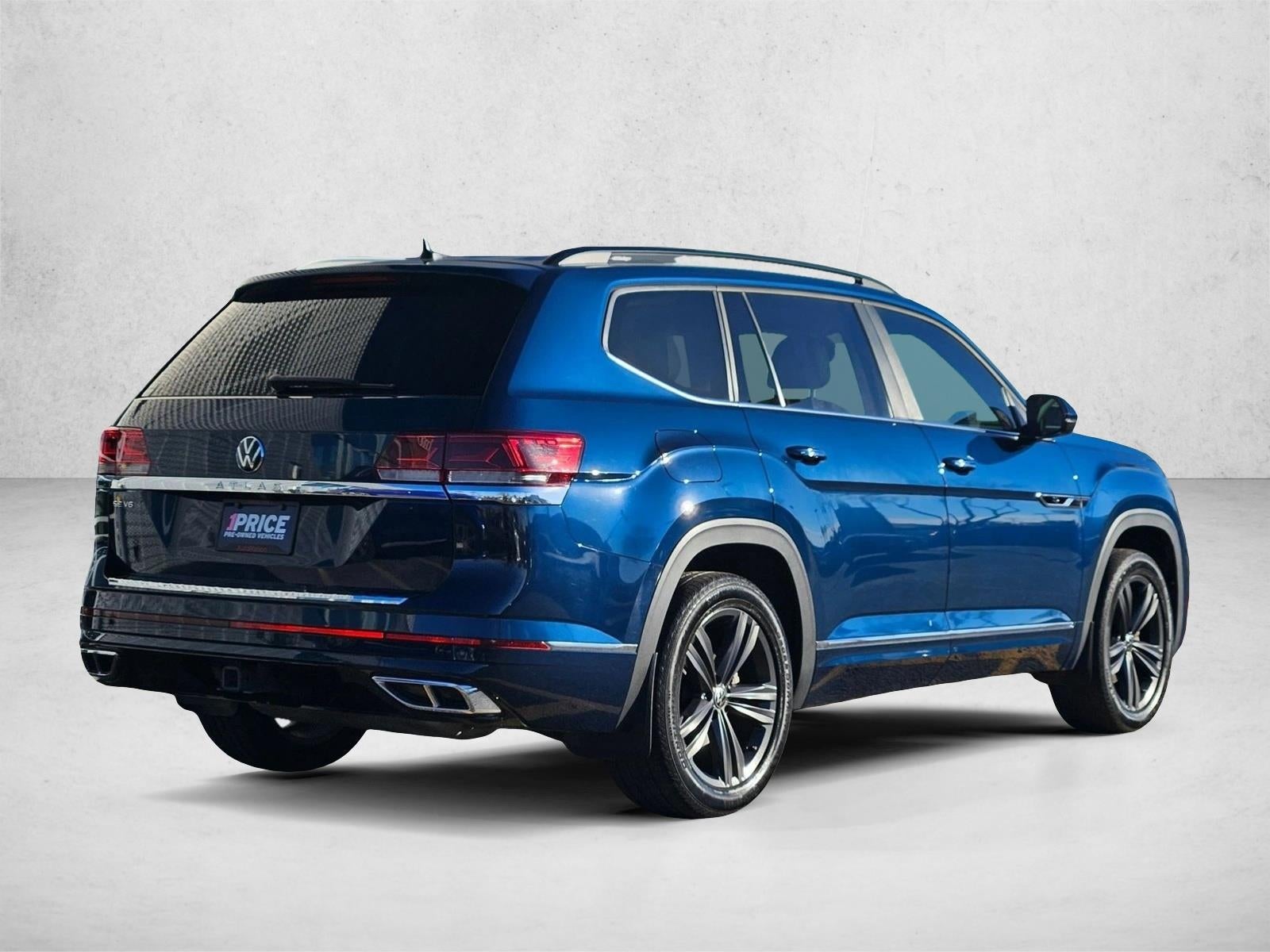 2021 Volkswagen Atlas 3.6L V6 SE w/Technology R-Line FWD *Ltd Avail*