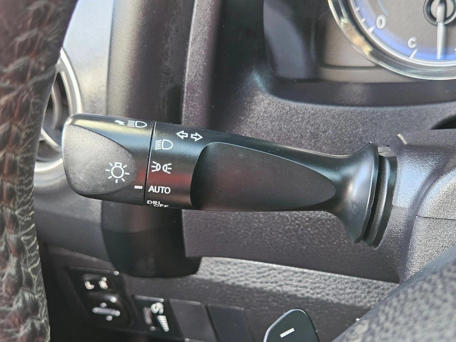 2018 Toyota Corolla SE CVT (Natl)