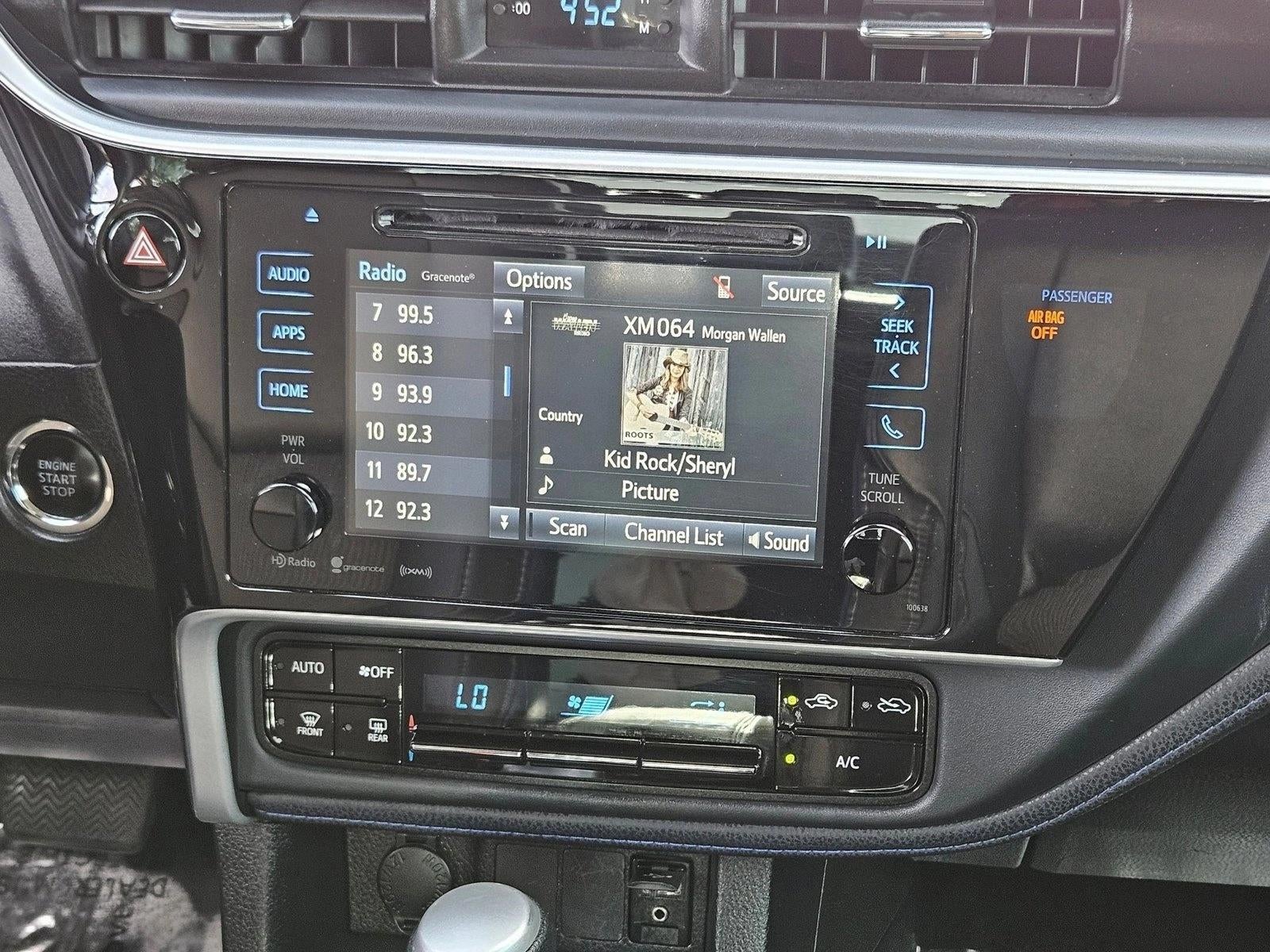 2018 Toyota Corolla SE CVT (Natl)