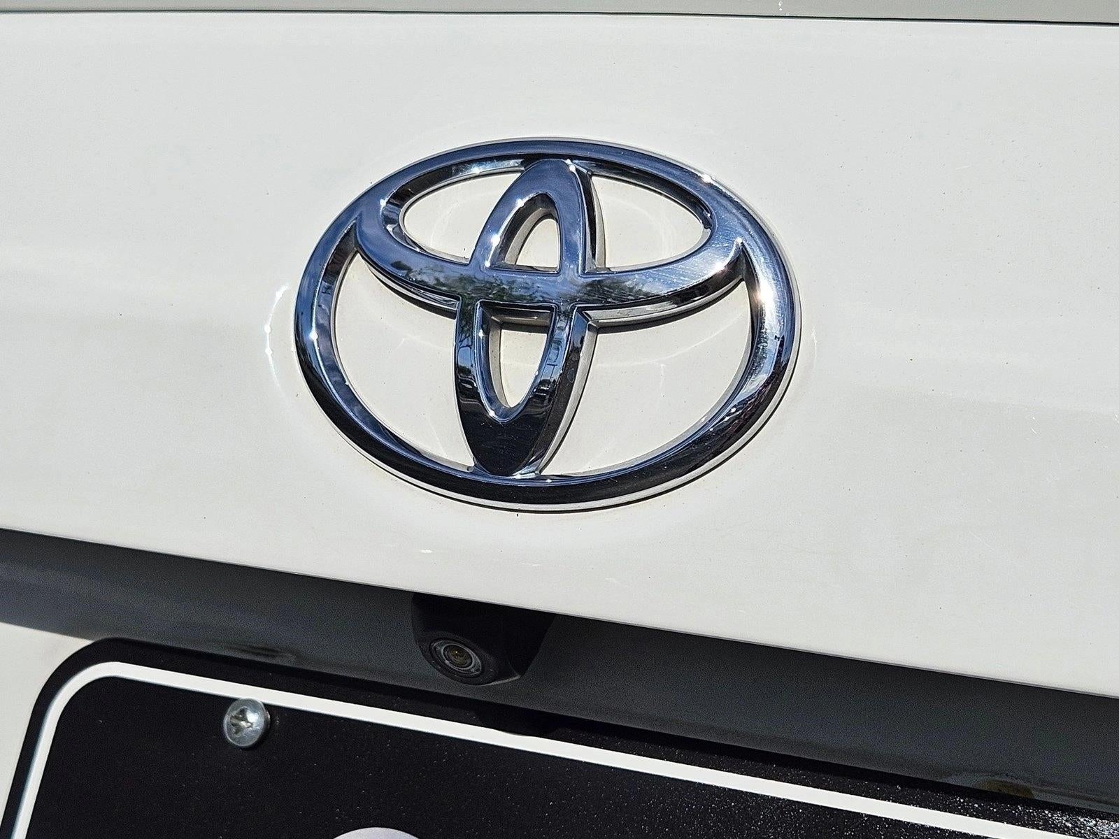 2018 Toyota Corolla SE CVT (Natl)