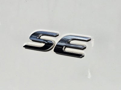 2018 Toyota Corolla SE CVT (Natl)