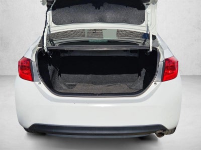 2018 Toyota Corolla SE CVT (Natl)