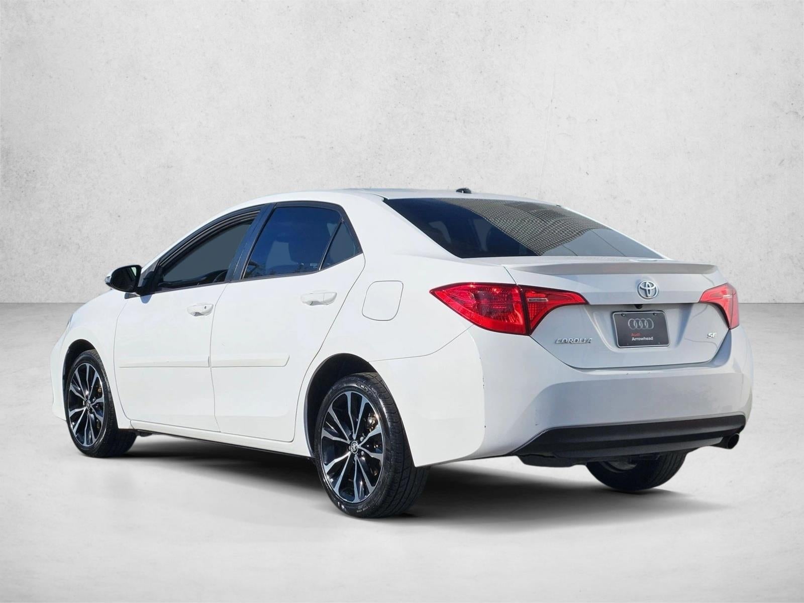 2018 Toyota Corolla SE CVT (Natl)