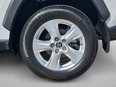 2020 Toyota RAV4 XLE FWD (GS)
