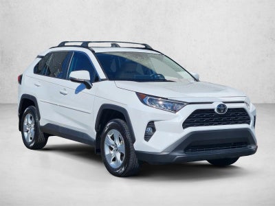 2020 Toyota RAV4 XLE FWD (GS)