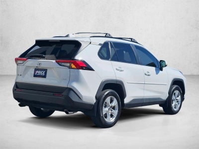 2020 Toyota RAV4 XLE FWD (GS)
