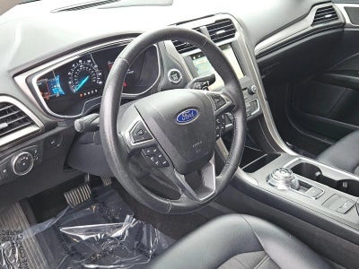 2017 Ford Fusion SE FWD