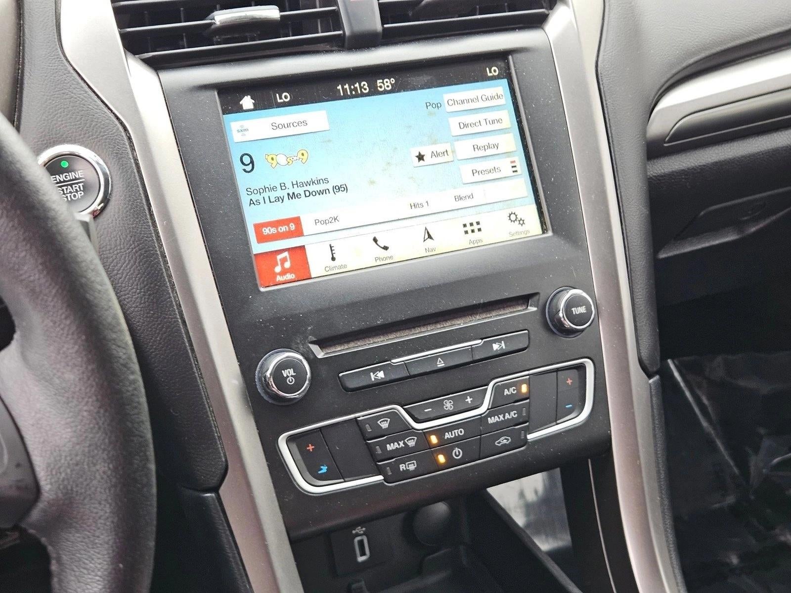 2017 Ford Fusion SE FWD