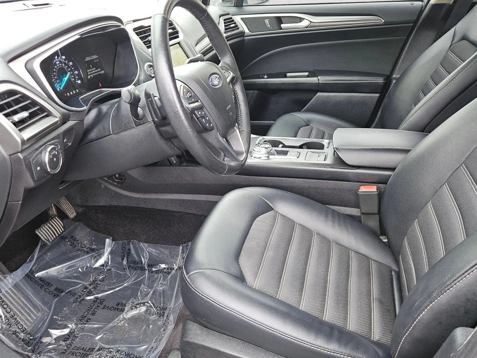 2017 Ford Fusion SE FWD