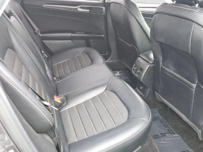 2017 Ford Fusion SE FWD