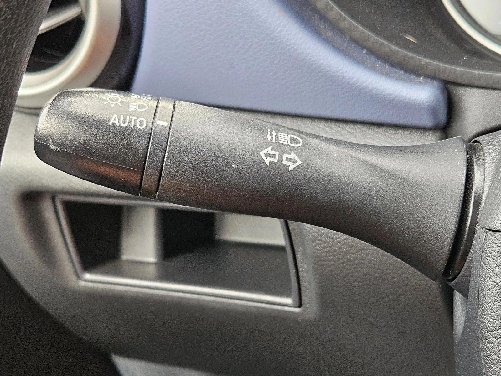 2024 Nissan Versa SV CVT