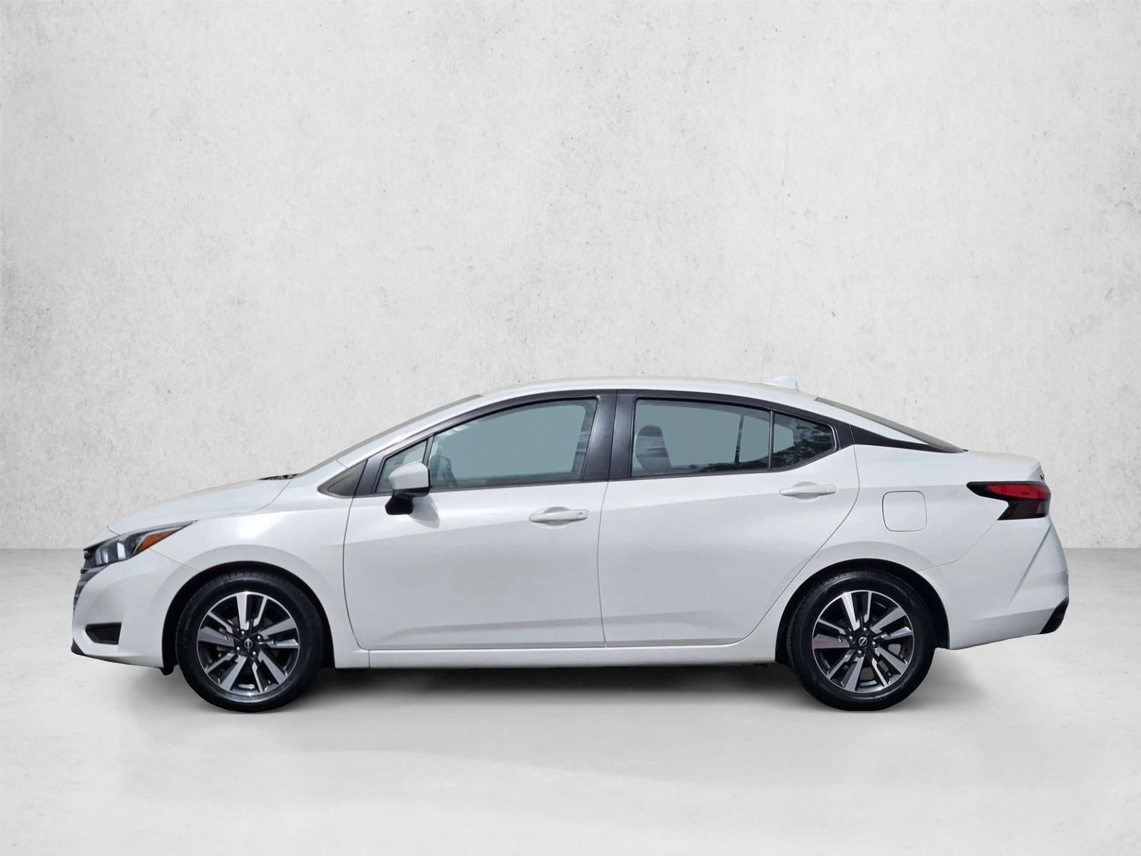 2024 Nissan Versa SV CVT