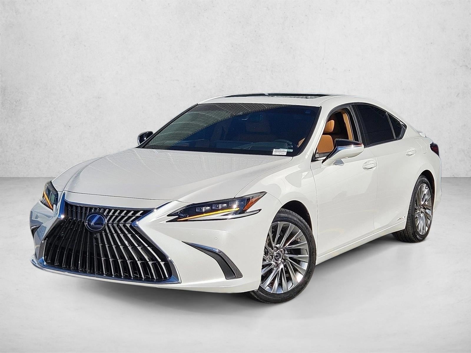 2022 Lexus ES 300h Luxury FWD