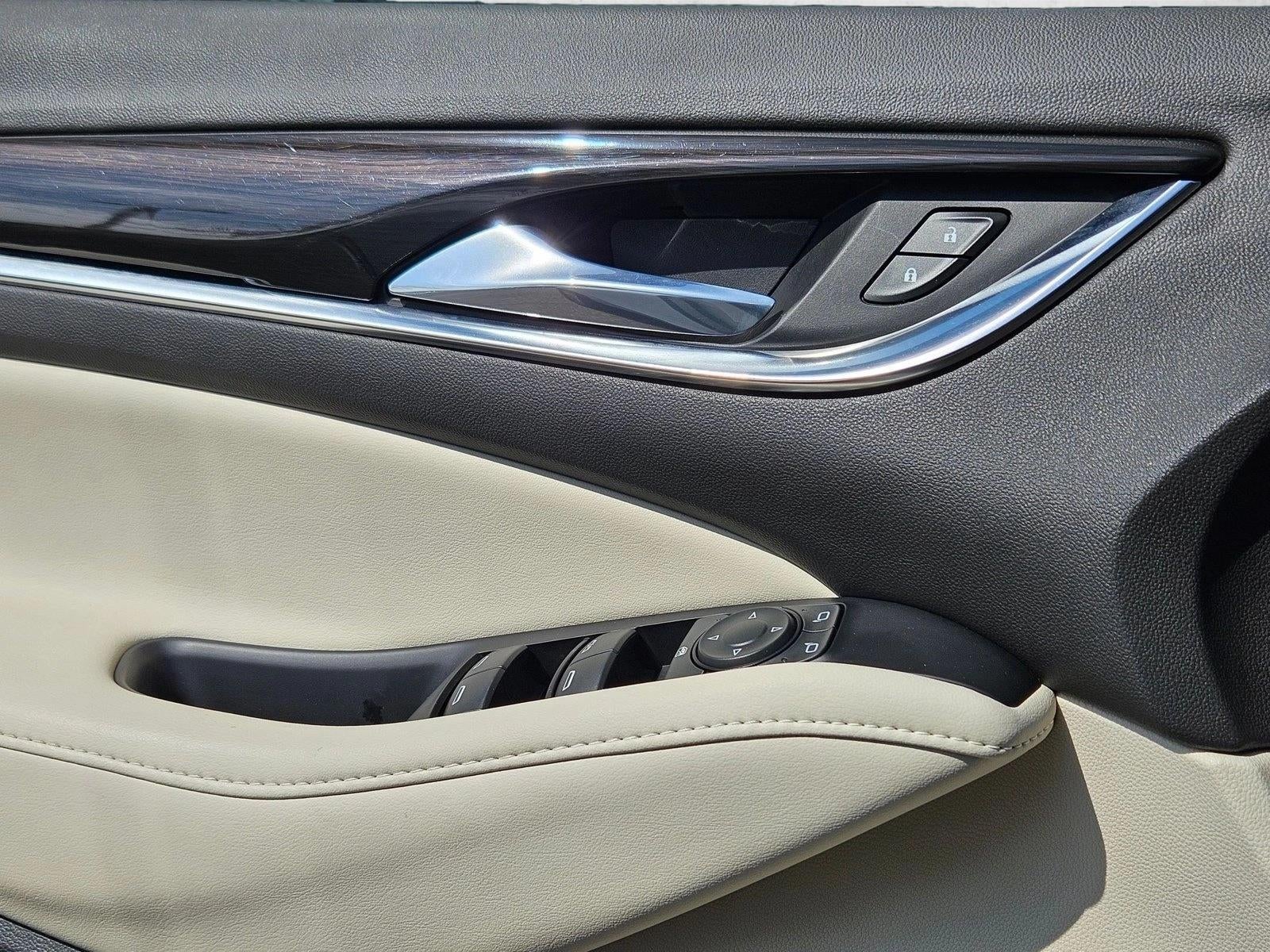 2024 Buick Enclave Essence FWD