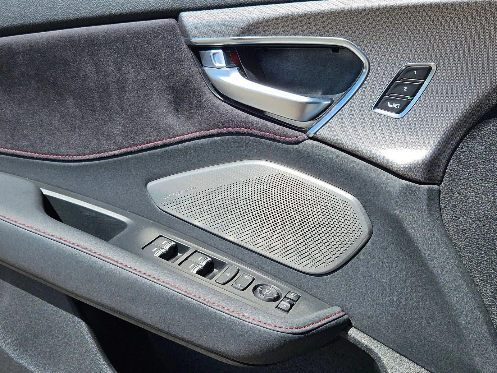 2025 Acura RDX SH-AWD w/A-Spec Advance Package
