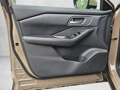 2025 Nissan Rogue AWD SV
