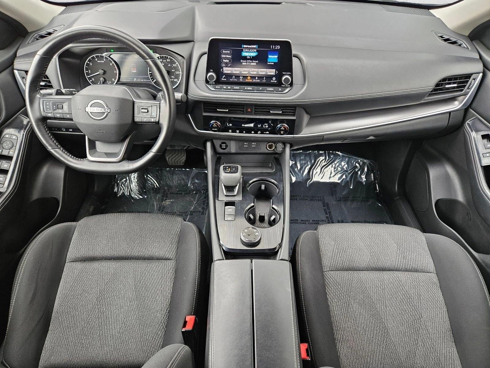 2025 Nissan Rogue AWD SV