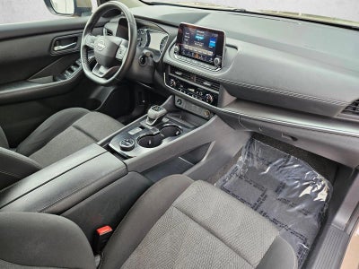 2025 Nissan Rogue AWD SV