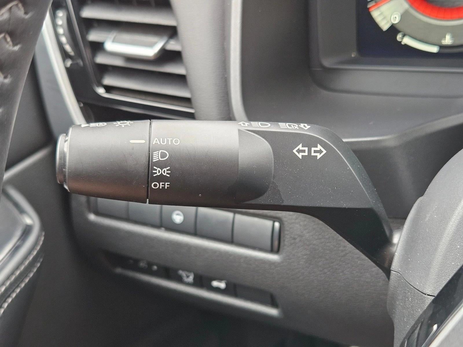 2026 Nissan Rogue FWD SL *Ltd Avail*