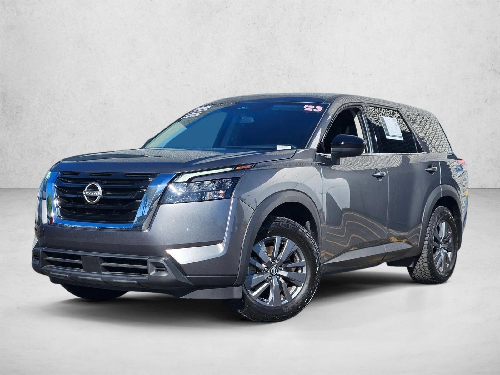 2023 Nissan Pathfinder S 2WD