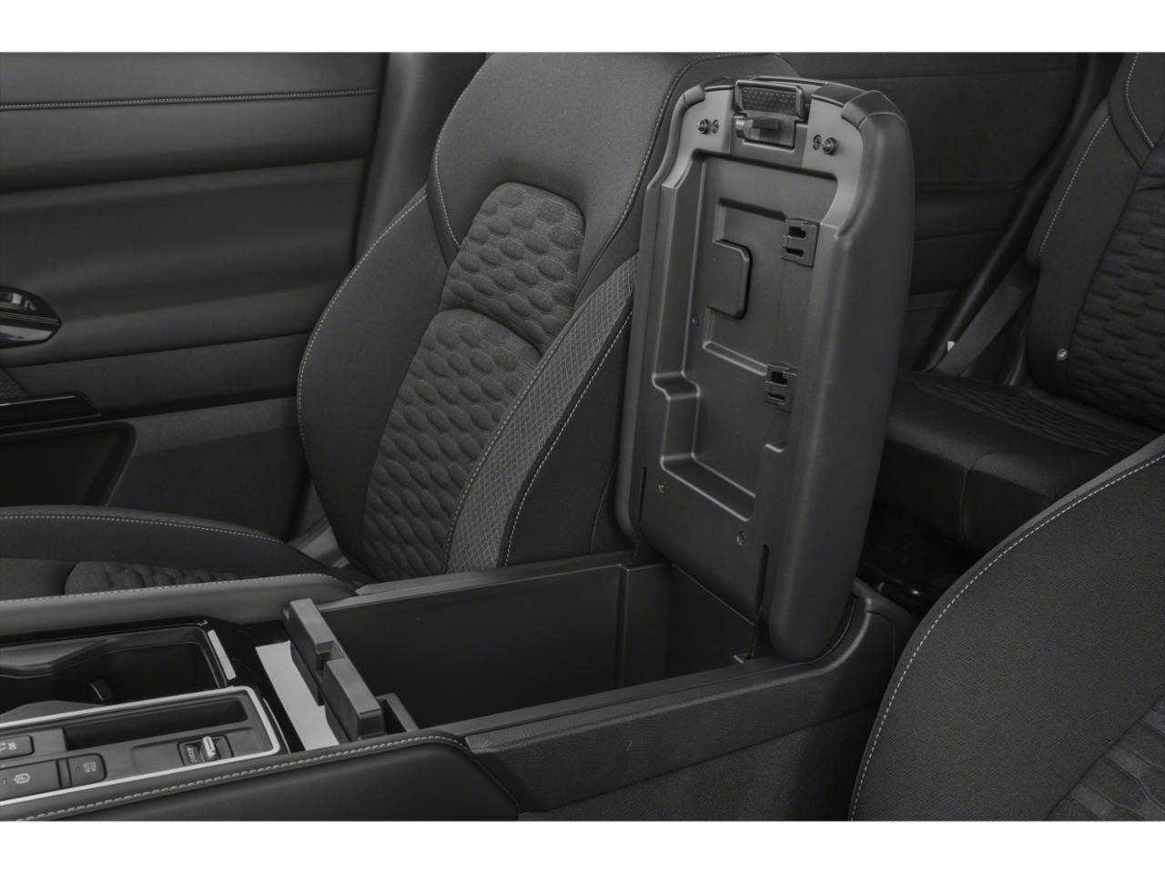 2023 Nissan Pathfinder S 2WD